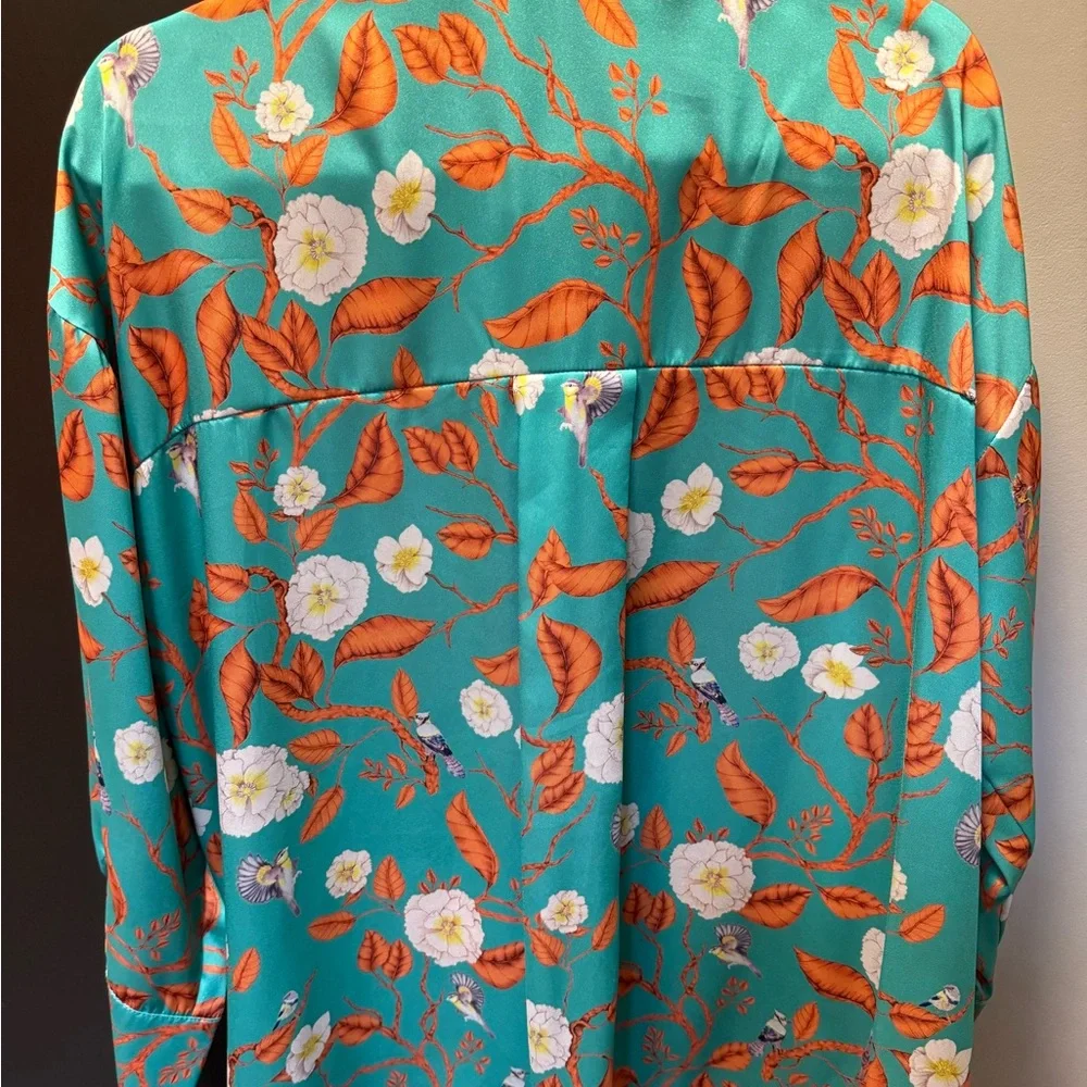 Oversized Floral Satin Button-Up Blouse – Teal Orange Print (New With Tag) - Picture 5 of 9